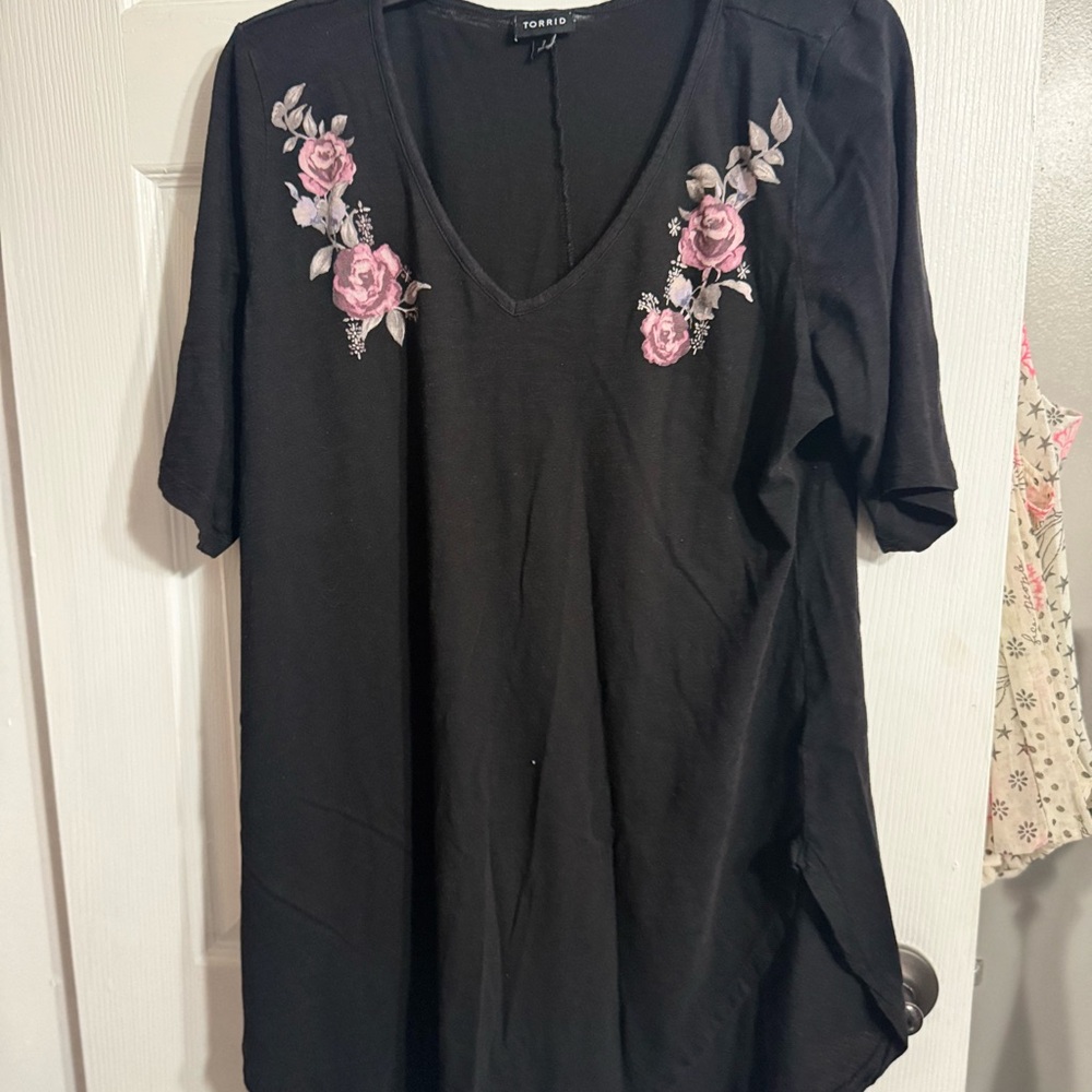 Torrid Black Floral Women's Top